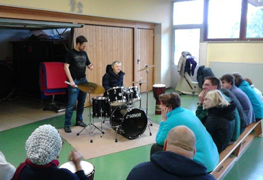 Bilder des Instrumentenkarussells