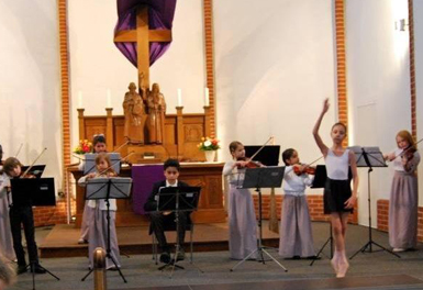 Konzert Kreuzkirche Wandsbek Teilnehmer: Streichensemble „Klassik Sternchen“
